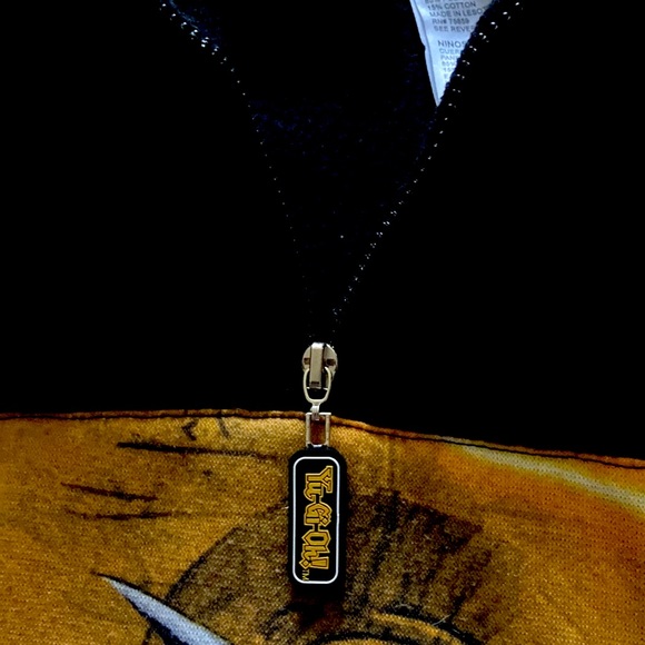 RARE!  Vintage Yu-Gi-Oh Boys Fleece Pullover Sweatshirt (Size M 10/12) - Picture 4 of 5